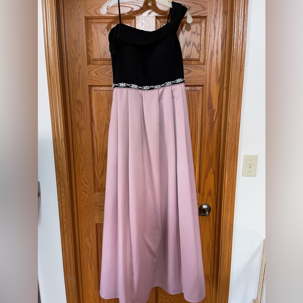 Mother of the Groom/Bride Dress